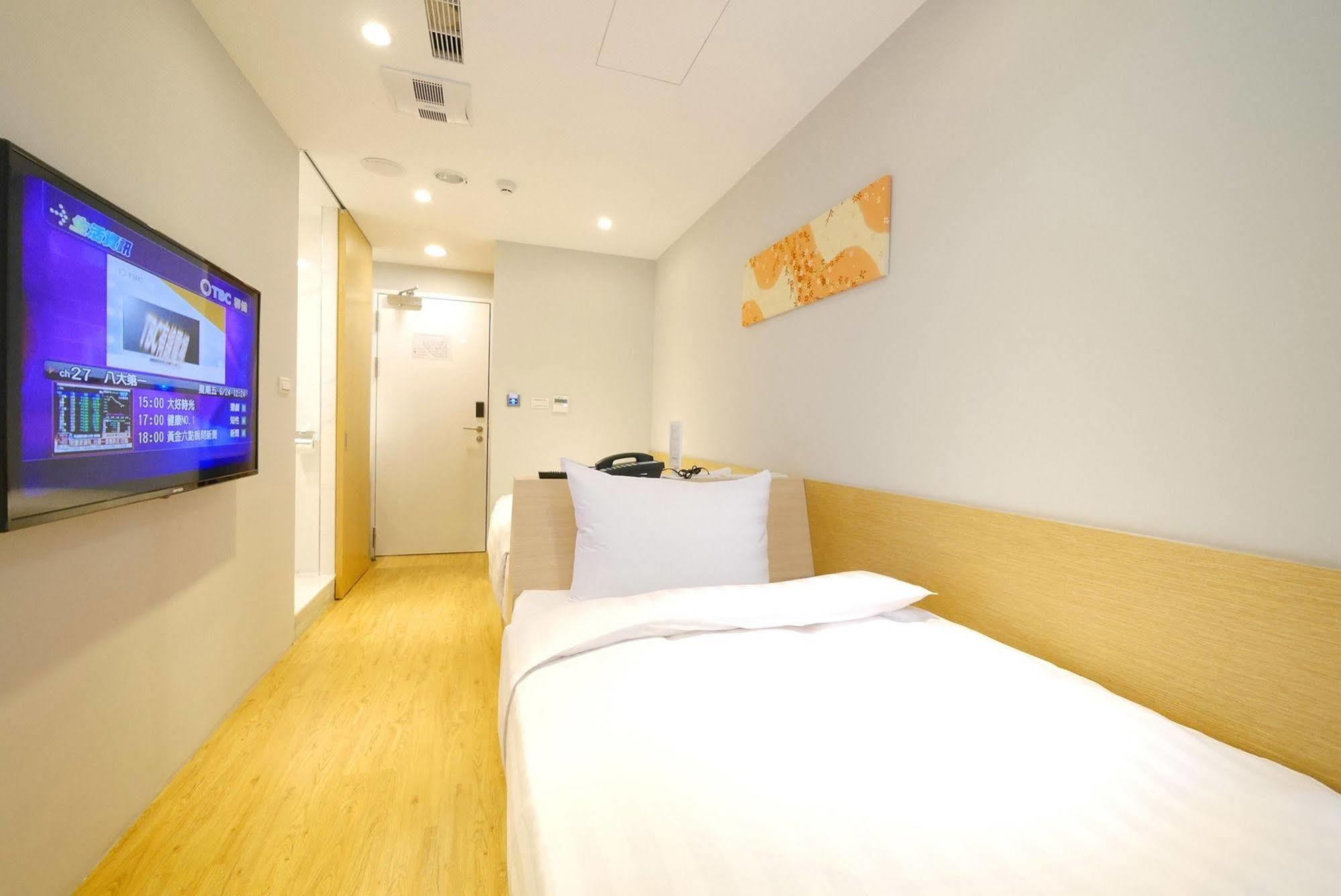 Shin Sei Bashi Hotel Taichung Exterior foto