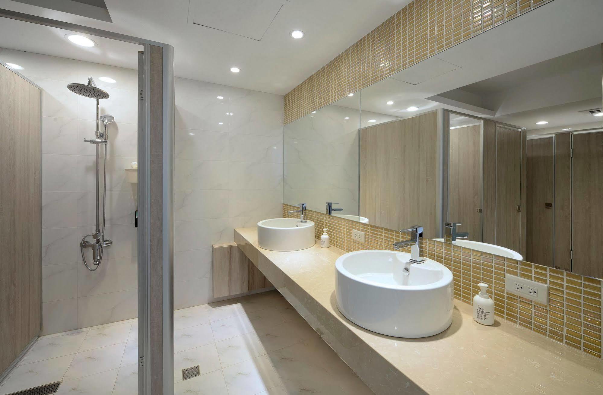 Shin Sei Bashi Hotel Taichung Exterior foto